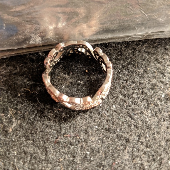 Ring - Picture 3 of 3